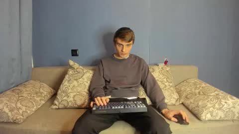 bristlebback online show from 11.24.25