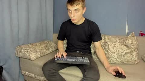 bristlebback online show from 04.19.26