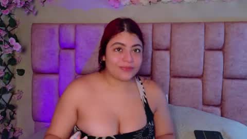 Snapshot of brit_cherry chatting on 06.16.26 BRITANYN online show from 06.16.26