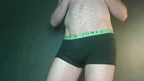 Snapshot of brit_dadbod chatting on 02.03.25 brit_dadbod online show from 02.03.25