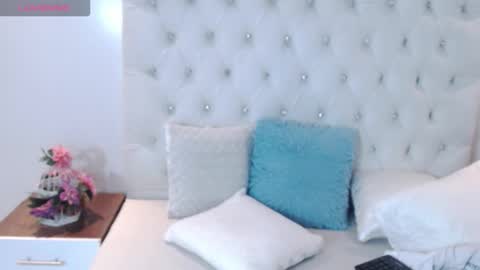 Brithany Rousee online show from 09.29.25