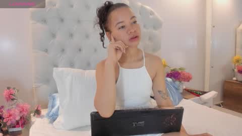 Brithany Rousee online show from 11.15.25