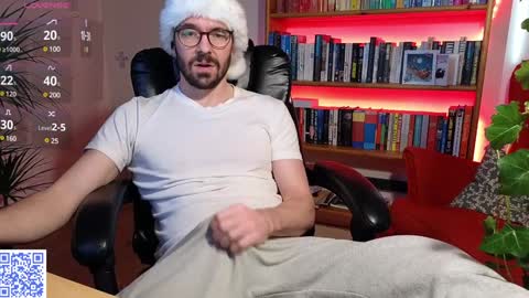 Snapshot of britishpoet chatting on 12.20.24 Callum online show from 12.20.24