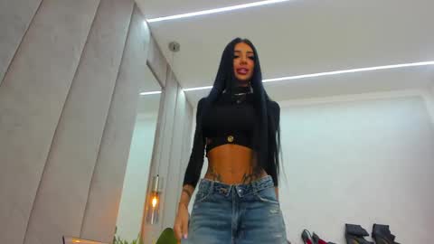 britney_charm online show from 03.26.26