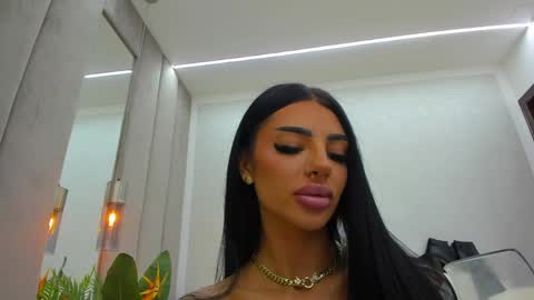 britney_charm online show from 03.29.26