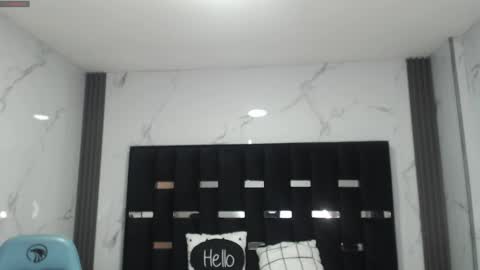 Britney  online show from 10.23.25