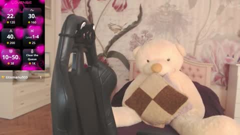 britneybarker online show from 11.29.25