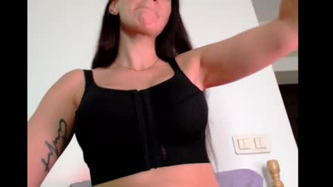 Snapshot of britneydivine chatting on 10.02.25 Britney online show from 10.02.25