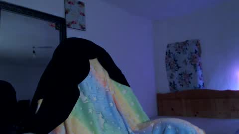 Britney online show from 04.08.26