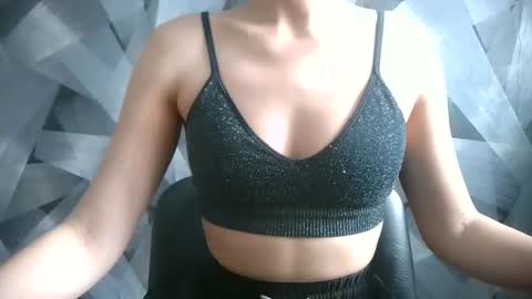 BritneyxKittens online show from 03.04.26