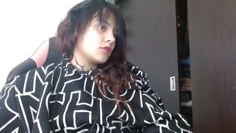 maru miaw   Please help me to reach 100 thumbs up online show from 01.11.26