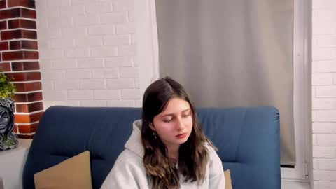 Snapshot of brittpobre chatting on 12.03.25 brittpobre online show from 12.03.25