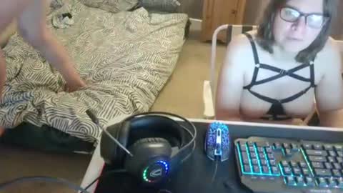 Claire and Gary online show from 03.04.25