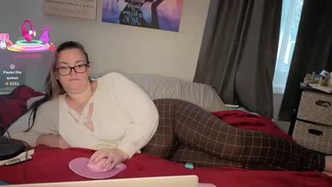 brkenprincess81 online show from 11.13.25