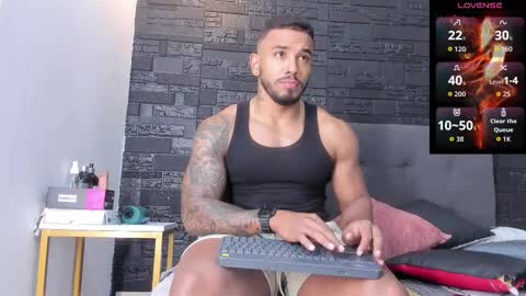 Snapshot of brock_hurn chatting on 11.04.25 brock_hurn online show from 11.04.25