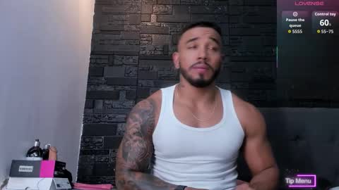 Snapshot of brock_hurn chatting on 11.11.25 brock_hurn online show from 11.11.25