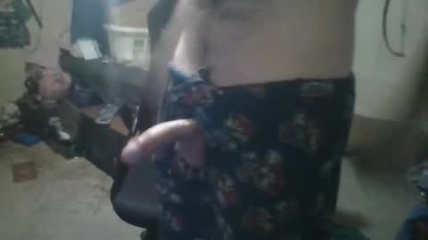 Snapshot of brokefuck10 chatting on 12.05.25 Brokefuck10 online show from 12.05.25