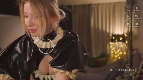 Snapshot of bronnica chatting on 12.14.24 Anna online show from 12.14.24