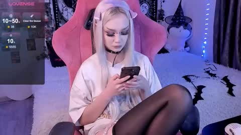 Martha online show from 10.23.25