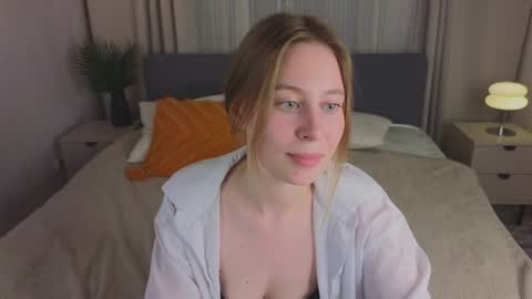 Snapshot of brook1yn_white chatting on 12.08.24 Brook online show from 12.08.24