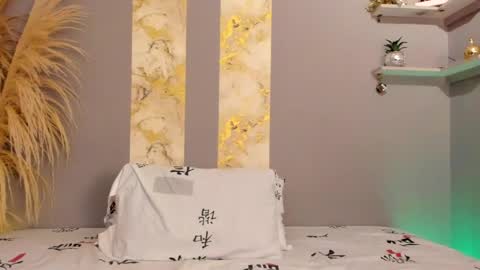 Brook online show from 04.16.26