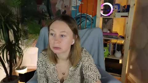 Snapshot of brooke_evans_ chatting on 10.03.25 Brooke online show from 10.03.25