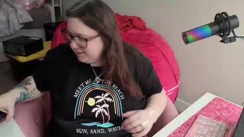 Madam Brooke online show from 03.05.26