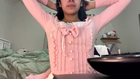 Snapshot of brownbunny212 chatting on 02.05.25 brownbunny212 online show from 02.05.25