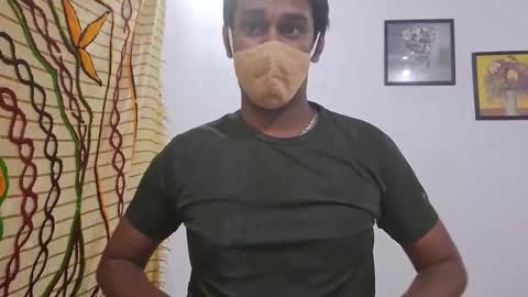 Snapshot of brownguy2505 chatting on 01.08.26 brownguy2505 online show from 01.08.26