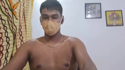 Snapshot of brownguy2505 chatting on 01.18.26 brownguy2505 online show from 01.18.26