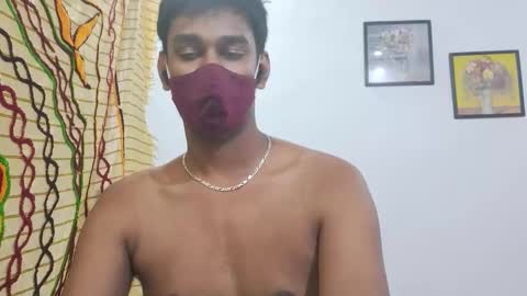 Snapshot of brownguy2505 chatting on 02.19.26 brownguy2505 online show from 02.19.26