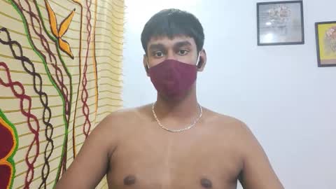 Snapshot of brownguy2505 chatting on 02.25.26 brownguy2505 online show from 02.25.26