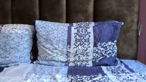 Snapshot of brownie_cake chatting on 09.14.25 brownie_cake online show from 09.14.25