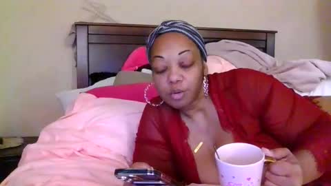 brownroundrenee online show from 06.03.26