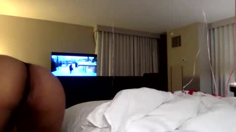 Snapshot of brownsugarbabe_x chatting on 02.15.26 Jania Daddy online show from 02.15.26