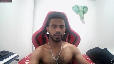 bruce_1111 online show from 11.08.25