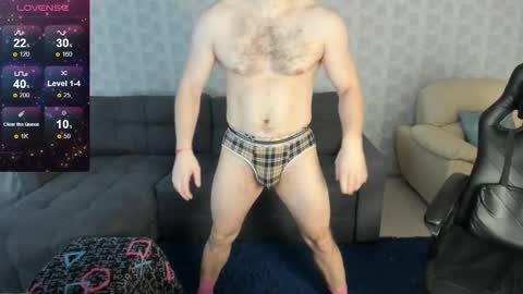 Bruce Wayne94 online show from 03.06.25