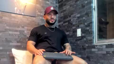 Snapshot of brucedallas chatting on 03.02.26 brucedallas online show from 03.02.26