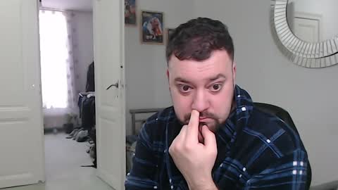 Bruce online show from 02.04.25