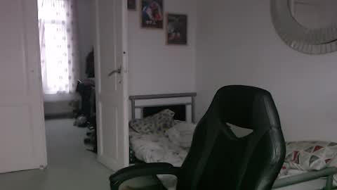 Bruce online show from 02.07.25