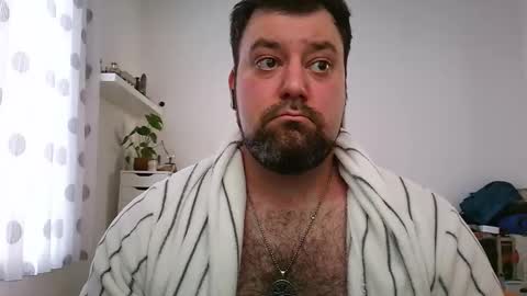 Bruce online show from 09.22.25