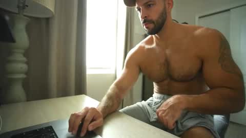 onlyfans BRUCESTRYKER online show from 04.08.26