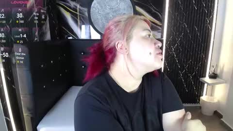 Bruja SCarlata online show from 10.04.25