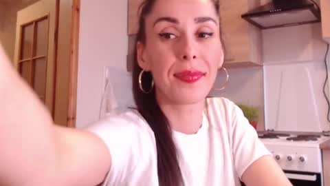 Snapshot of brunettgirl_ chatting on 02.02.25 Ellis online show from 02.02.25