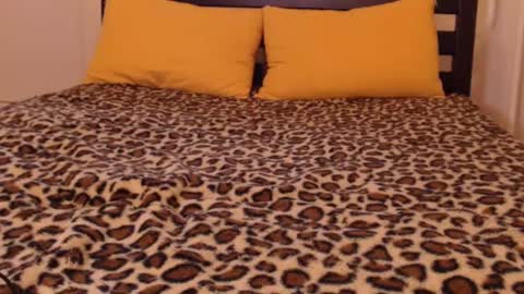 Snapshot of brunettgirl_ chatting on 02.07.25 Ellis online show from 02.07.25