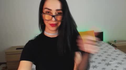 Snapshot of brunettgirl_ chatting on 02.12.25 Ellis online show from 02.12.25