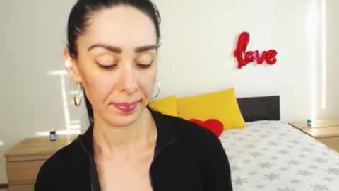 Snapshot of brunettgirl_ chatting on 02.22.25 Ellis online show from 02.22.25