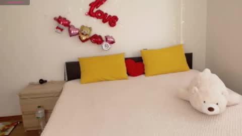 Snapshot of brunettgirl_ chatting on 11.16.25 Ellis online show from 11.16.25