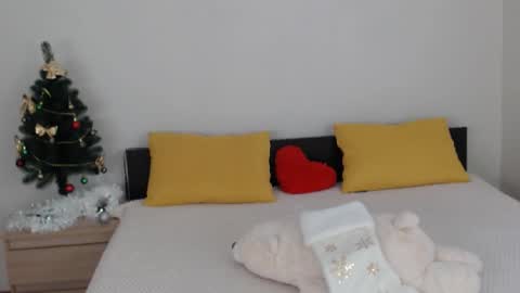 Snapshot of brunettgirl_ chatting on 01.14.26 Ellis online show from 01.14.26