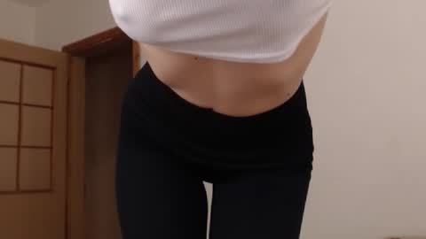 Snapshot of brunettgirl_ chatting on 03.04.26 Ellis online show from 03.04.26